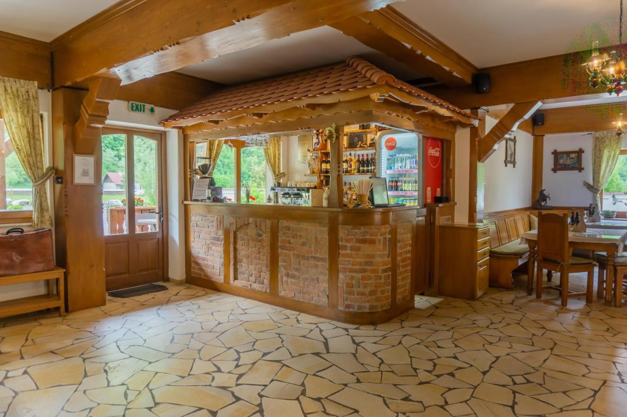 Vila Popasul Craiului Zărneşti Exteriér fotografie